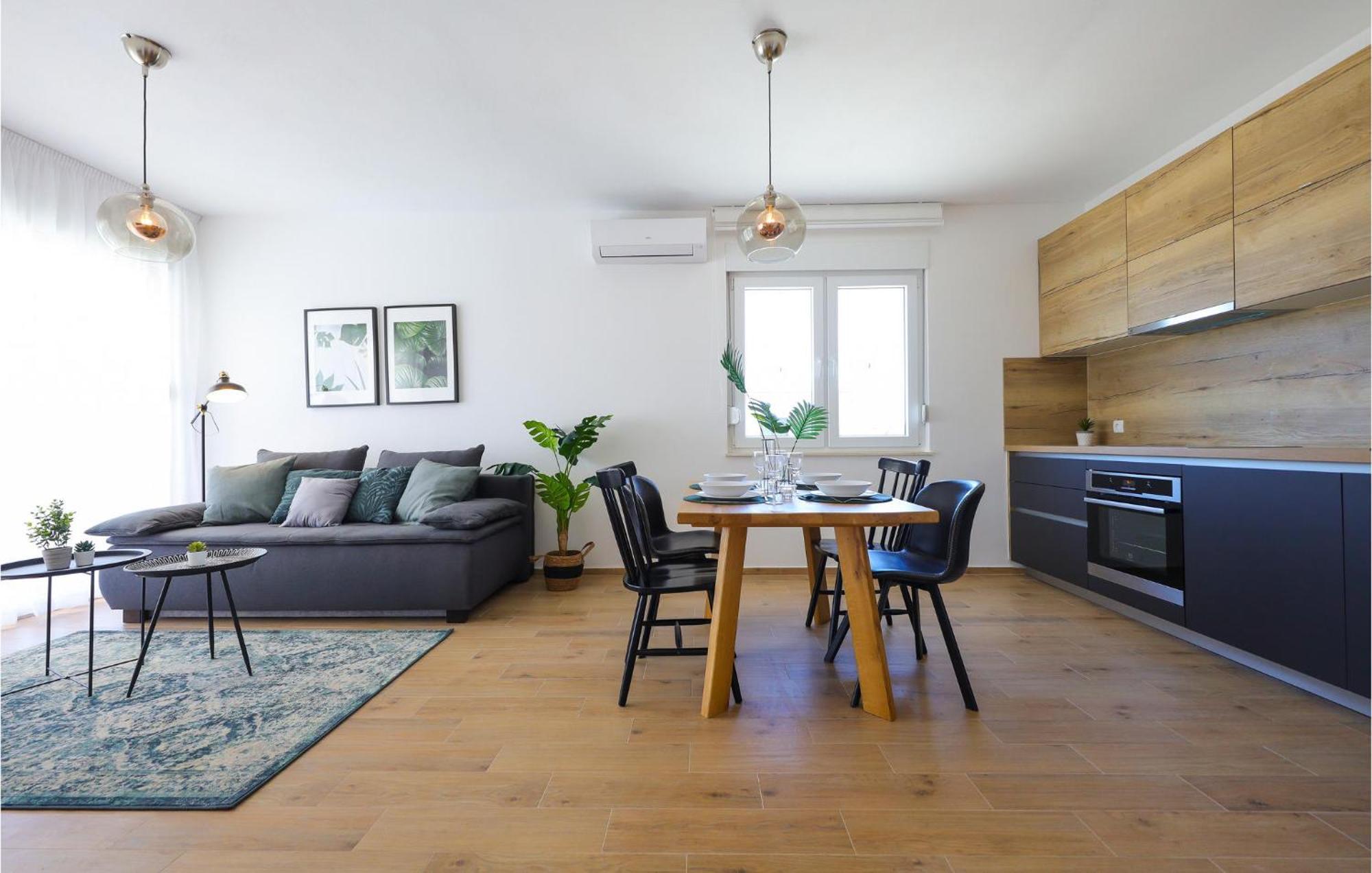 Stunning Home In Vrsi With Kitchen מראה חיצוני תמונה
