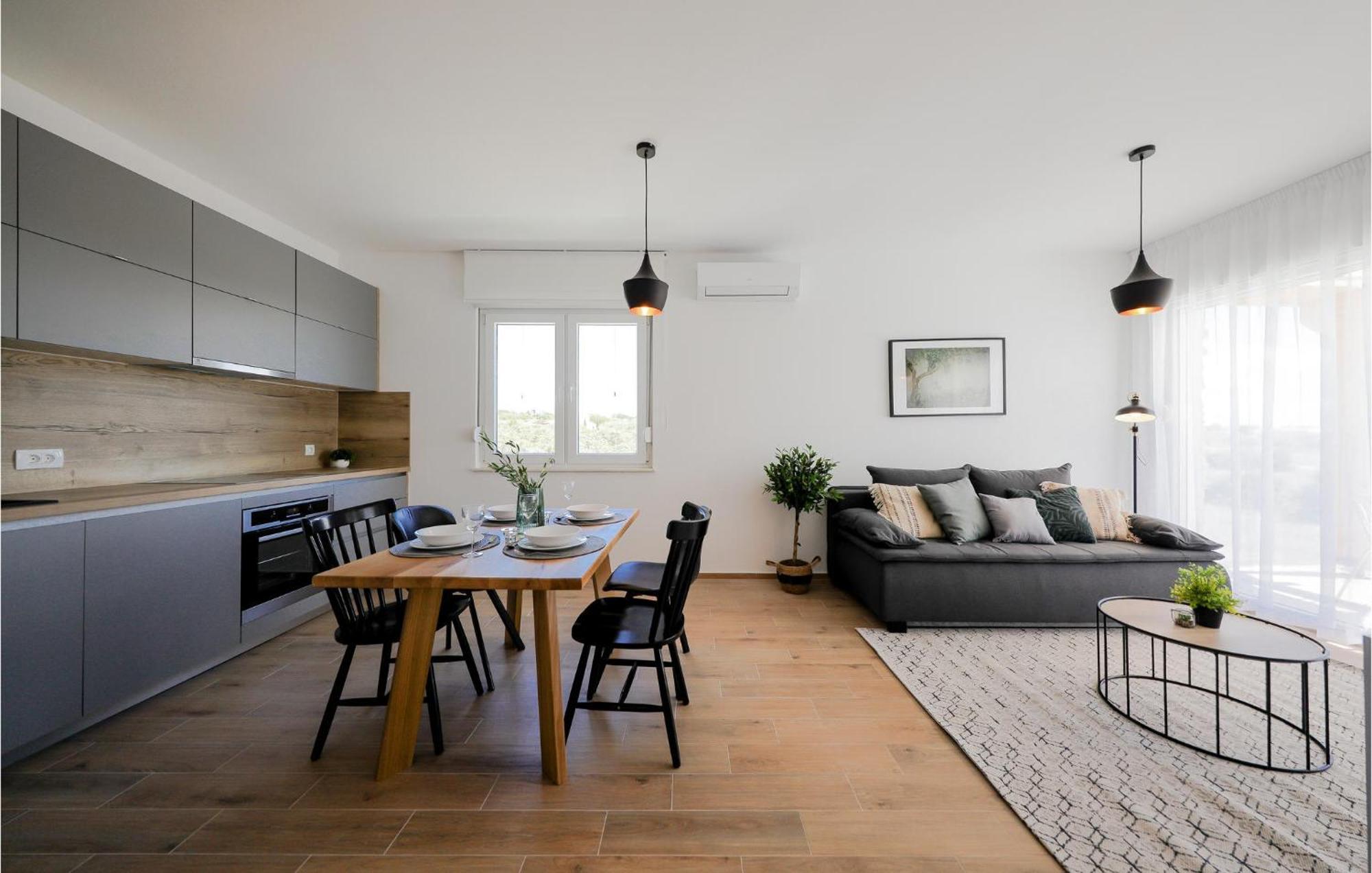 Stunning Home In Vrsi With Kitchen מראה חיצוני תמונה